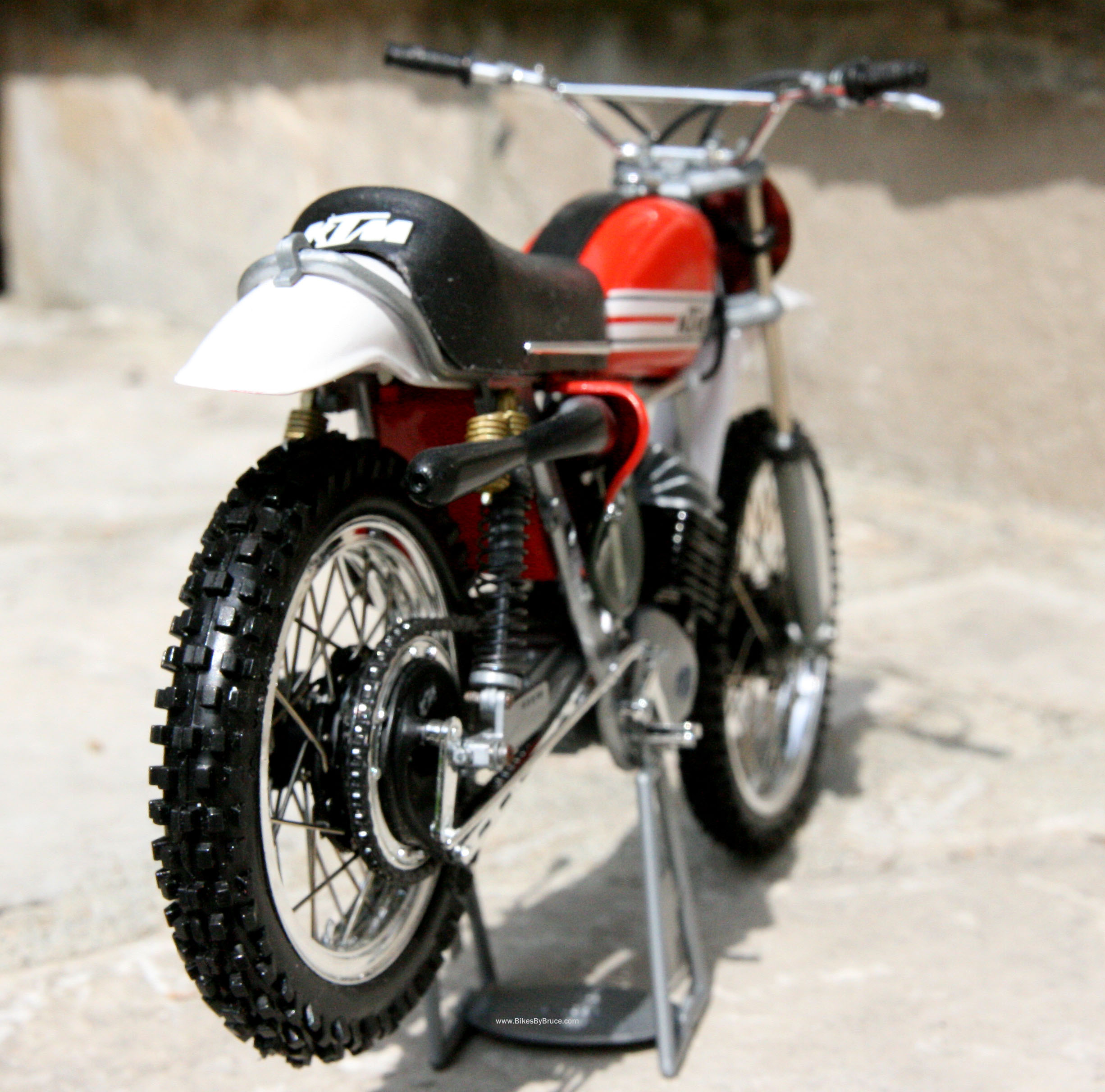 Click to view larger image in new window